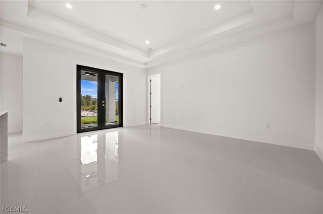 938 Bolivia DR, Lehigh Acres, FL 33974