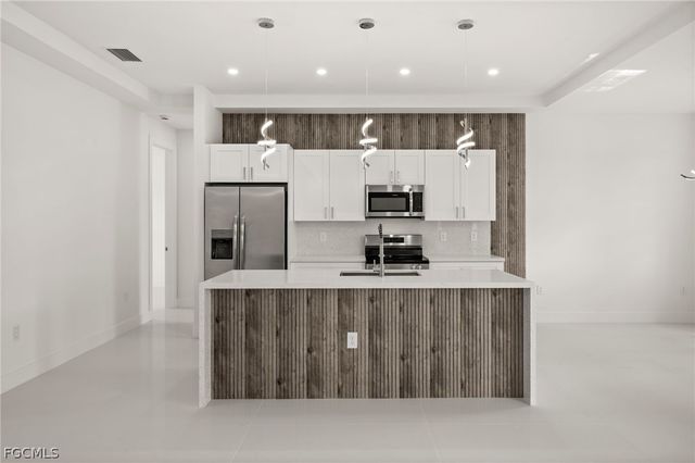 938 Bolivia DR, Lehigh Acres, FL 33974