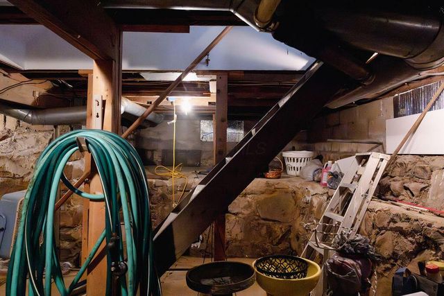 19 Avalon Road, Mount Vernon, OH 43050