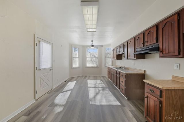 1461 Kinney Avenue, Cincinnati, OH 45231