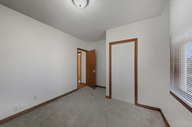 1461 Kinney Avenue, Cincinnati, OH 45231