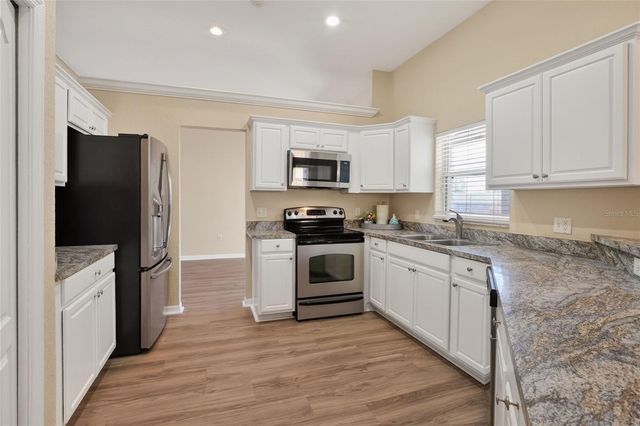 2743 BERKFORD CIRCLE, Lakeland, FL 33810