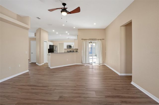 2743 BERKFORD CIRCLE, Lakeland, FL 33810