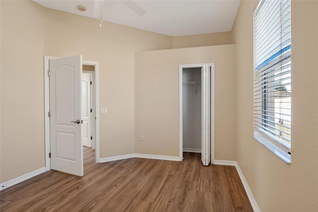 Image 28 of property listing at 2743 BERKFORD CIRCLE, Lakeland, FL 33810