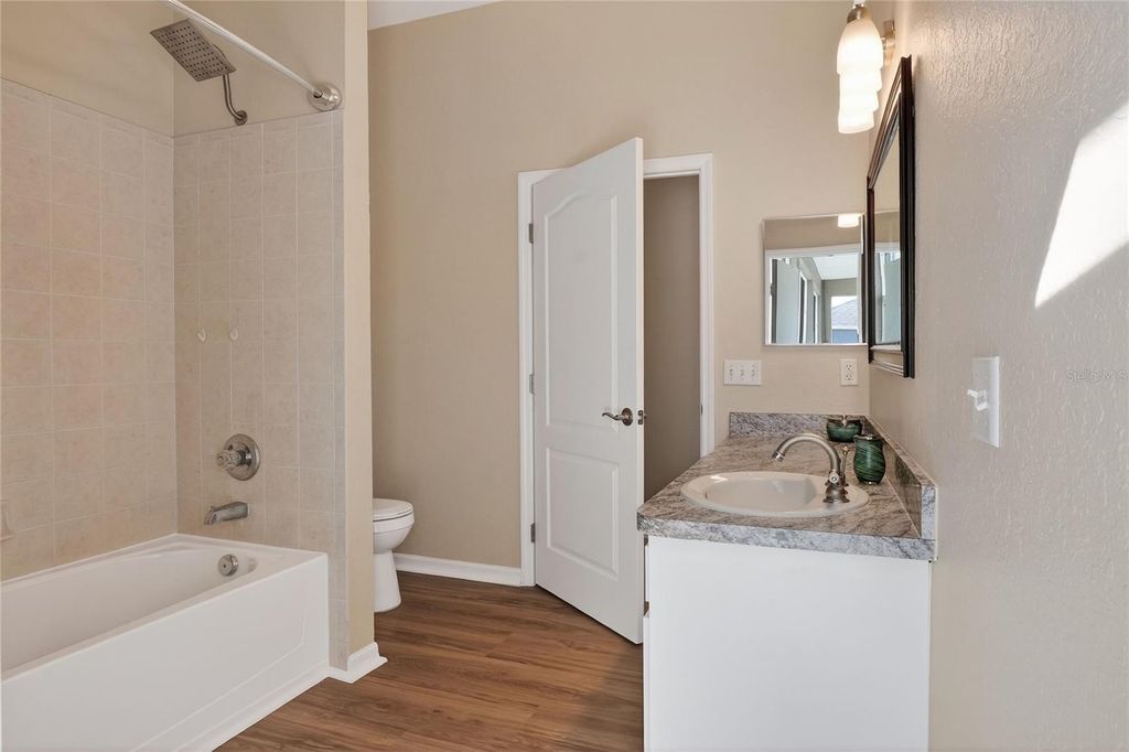 Image 32 of property listing at 2743 BERKFORD CIRCLE, Lakeland, FL 33810