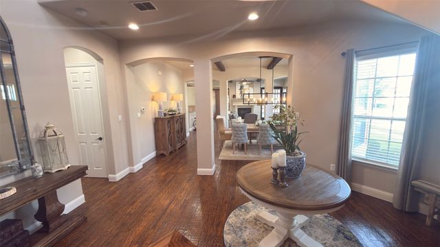 1616 Camino Lago, Irving, TX 75039