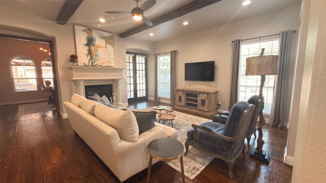 1616 Camino Lago, Irving, TX 75039