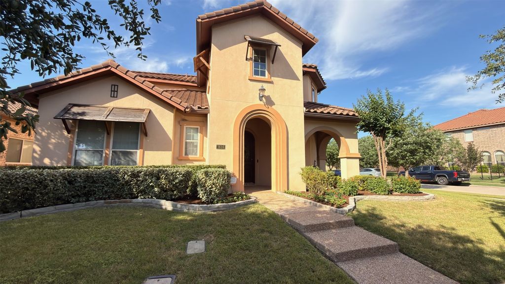 1616 Camino Lago, Irving, TX 75039