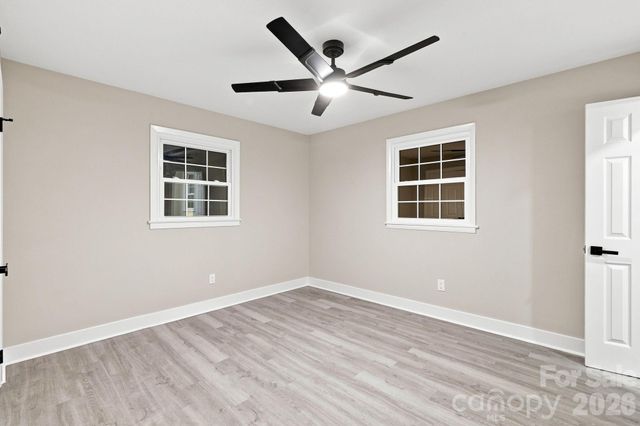 452 Mirror Lake Road, Salisbury, NC 28146