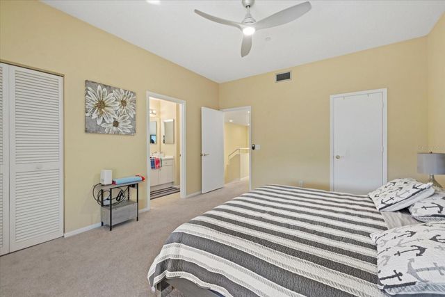 2012 HARBOURSIDE DRIVE 2102, Longboat Key, FL 34228