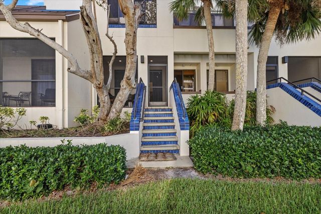 2012 HARBOURSIDE DRIVE 2102, Longboat Key, FL 34228