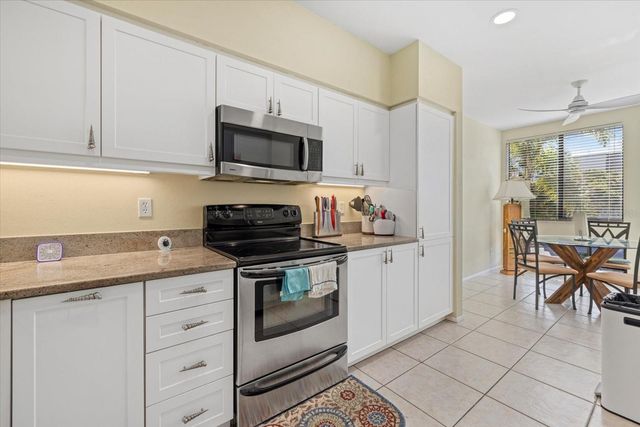 2012 HARBOURSIDE DRIVE 2102, Longboat Key, FL 34228