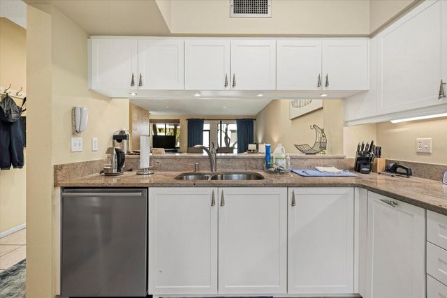 2012 HARBOURSIDE DRIVE 2102, Longboat Key, FL 34228