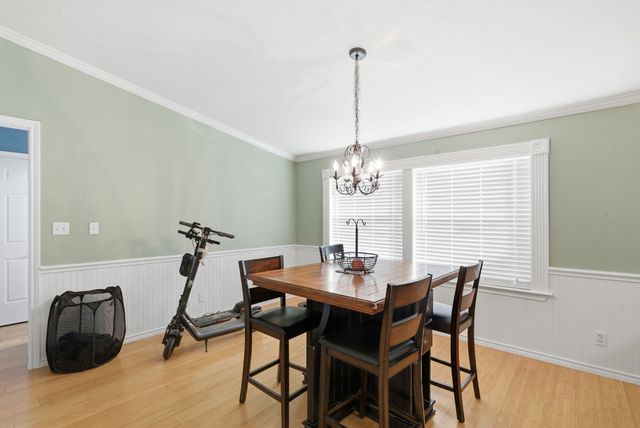 2013 Spring Valley Drive, Azle, TX 76020