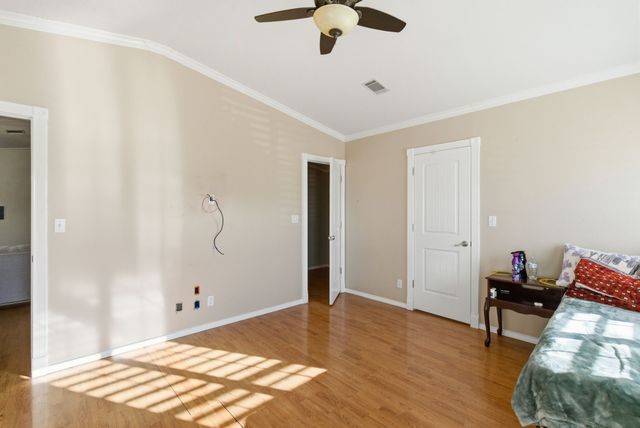 2013 Spring Valley Drive, Azle, TX 76020