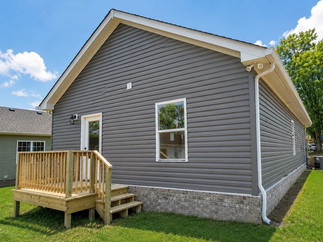 401 Church St, Portland, TN 37148