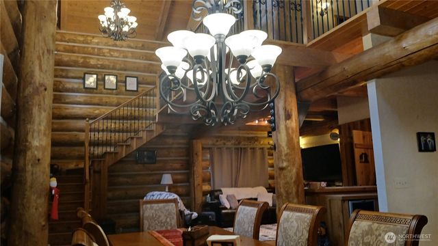 40 E Seahawks Way, Belfair, WA 98528