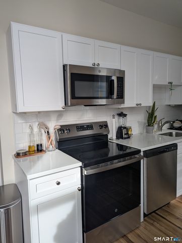 213 Liberty Square A, Norwalk, CT 06855