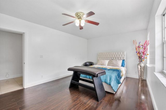 7310 NW 13th Court, Plantation, FL 33313