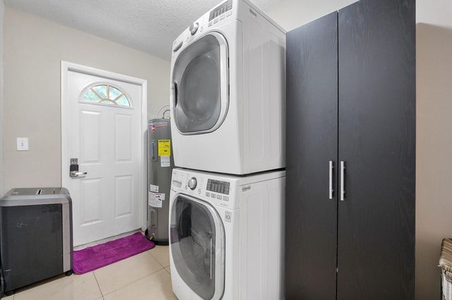 7310 NW 13th Court, Plantation, FL 33313