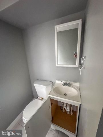 2556 W FAIRMOUNT AVE, Baltimore, MD 21223