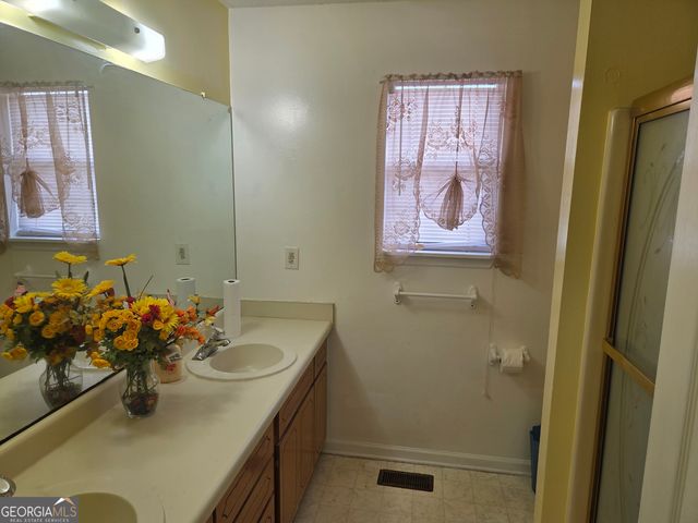 213 Lancelot Lane, Dublin, GA 31021