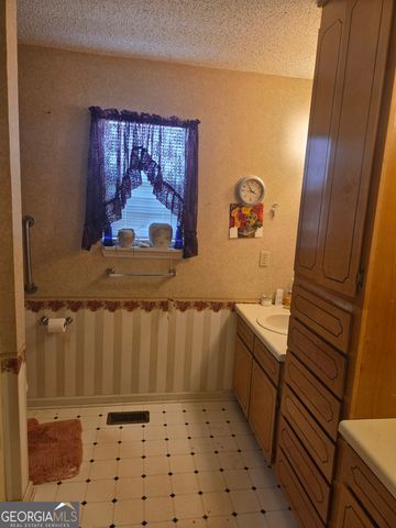 213 Lancelot Lane, Dublin, GA 31021