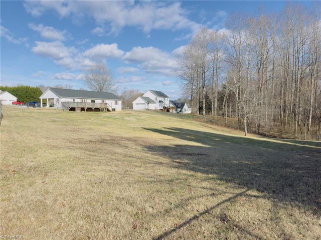 112 Wind Terrace Court, Lexington, NC 27295