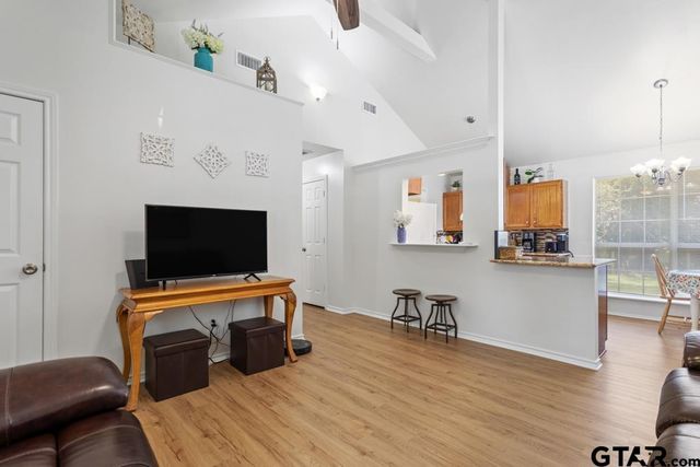 361 Jason Dr., Bullard, TX 75757