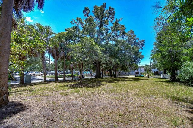 1522 E 26TH AVENUE, Tampa, FL 33605