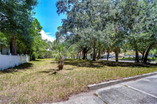 1522 E 26TH AVENUE, Tampa, FL 33605