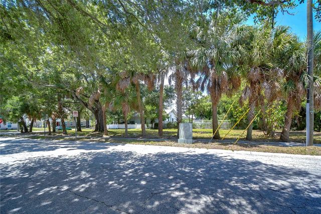 1522 E 26TH AVENUE, Tampa, FL 33605