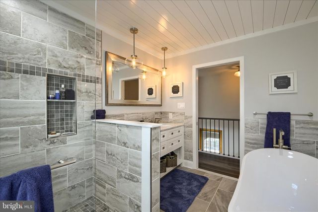 112 TEAL TER, Lancaster, PA 17601