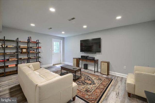 112 TEAL TER, Lancaster, PA 17601