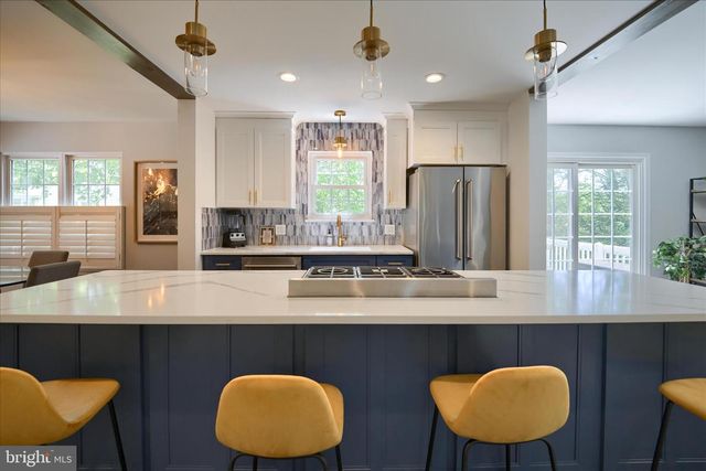 112 TEAL TER, Lancaster, PA 17601