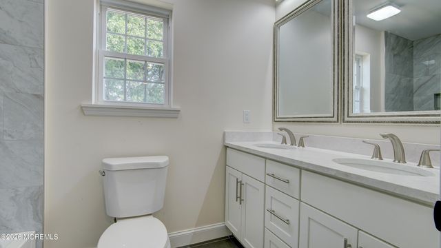 57 Oak Street, Keansburg, NJ 07734