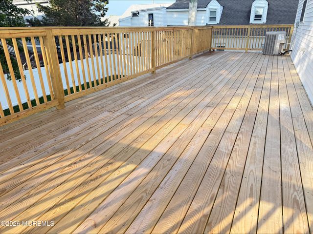 57 Oak Street, Keansburg, NJ 07734
