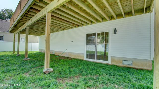 57 Oak Street, Keansburg, NJ 07734