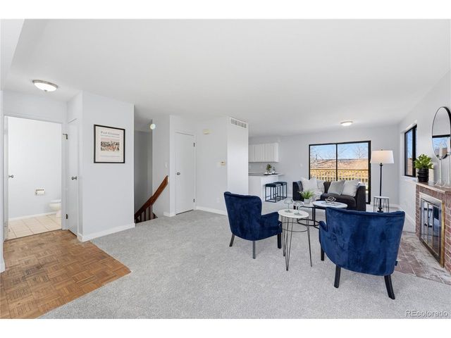 551 W Crestline Cir 9D2, Littleton, CO 80120