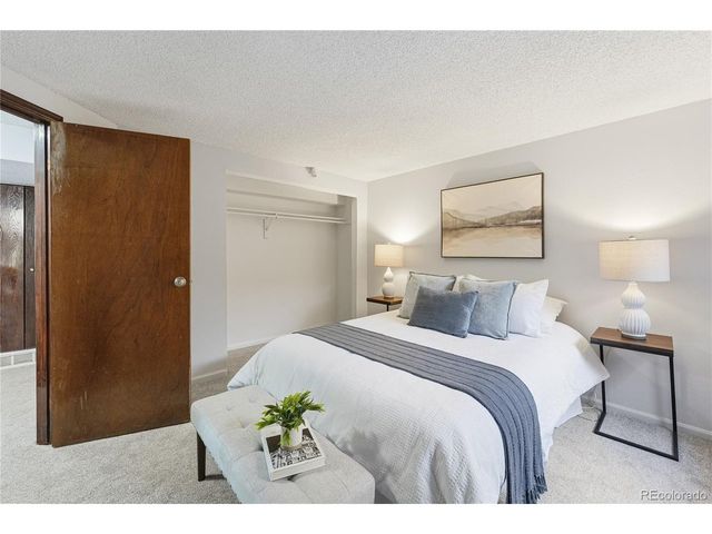 551 W Crestline Cir 9D2, Littleton, CO 80120