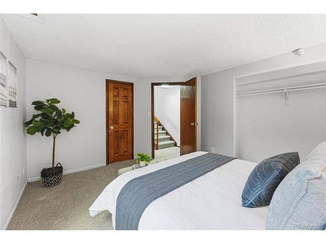 551 W Crestline Cir 9D2, Littleton, CO 80120