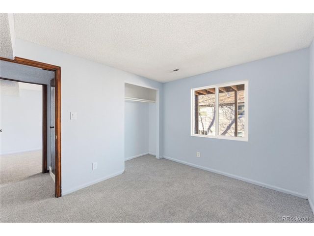 551 W Crestline Cir 9D2, Littleton, CO 80120