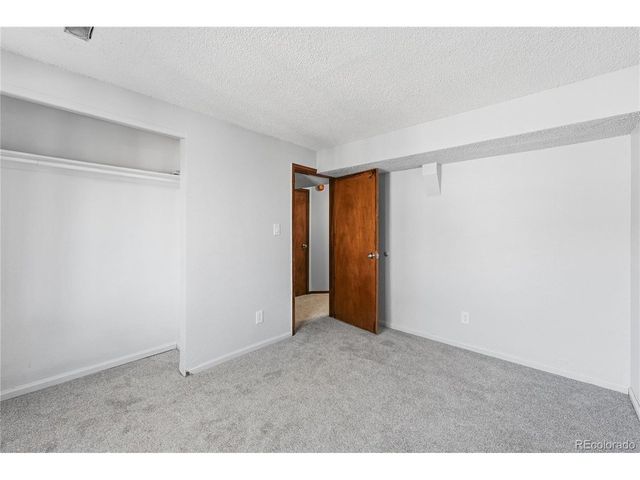 551 W Crestline Cir 9D2, Littleton, CO 80120