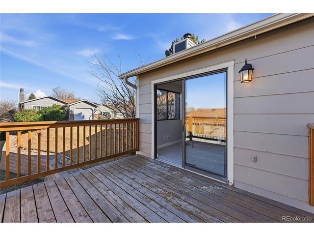 551 W Crestline Cir 9D2, Littleton, CO 80120