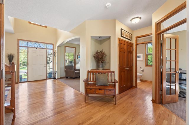 16917 73rd Place N, Maple Grove, MN 55311