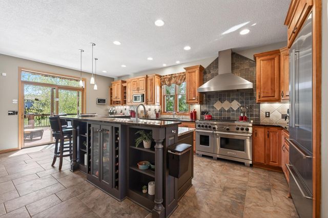 16917 73rd Place N, Maple Grove, MN 55311