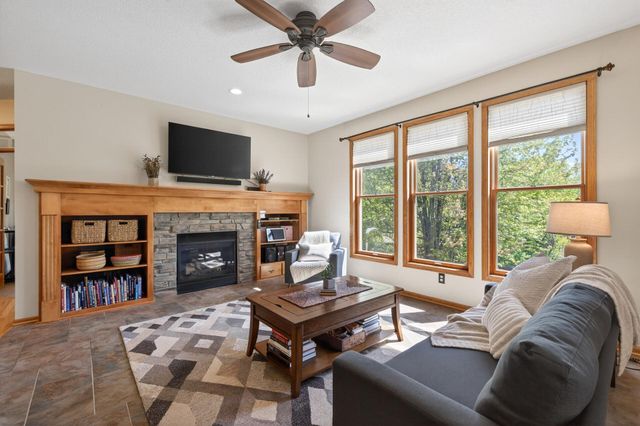16917 73rd Place N, Maple Grove, MN 55311