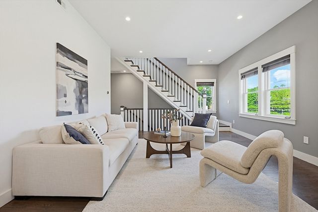 214 Waverley 214, Belmont, MA 02478