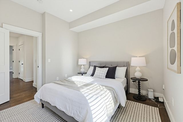 214 Waverley 214, Belmont, MA 02478