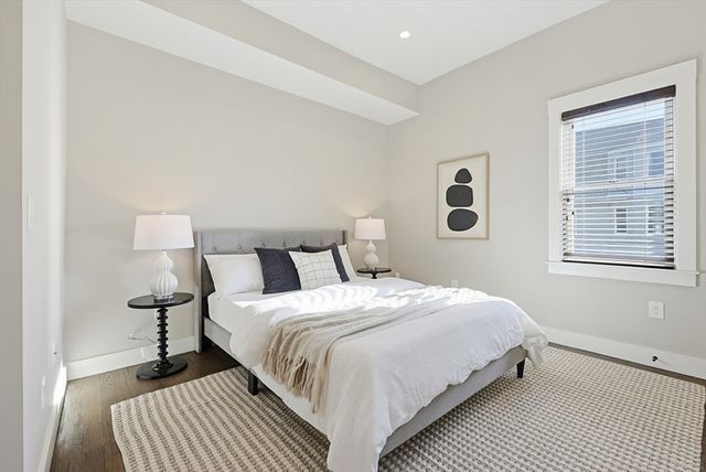 214 Waverley 214, Belmont, MA 02478